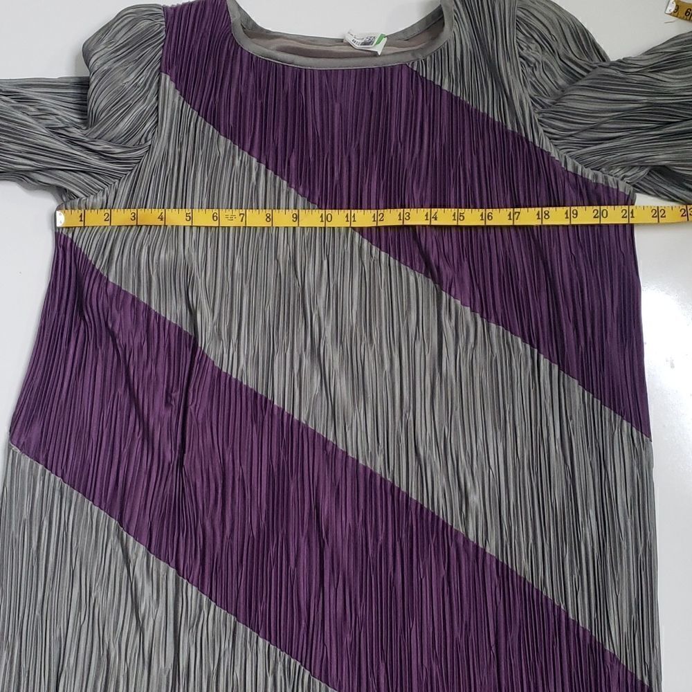 VINTAGE purple and silver gray Stripped balloon sleeves Crinkled Dress - Picture 6 of 9